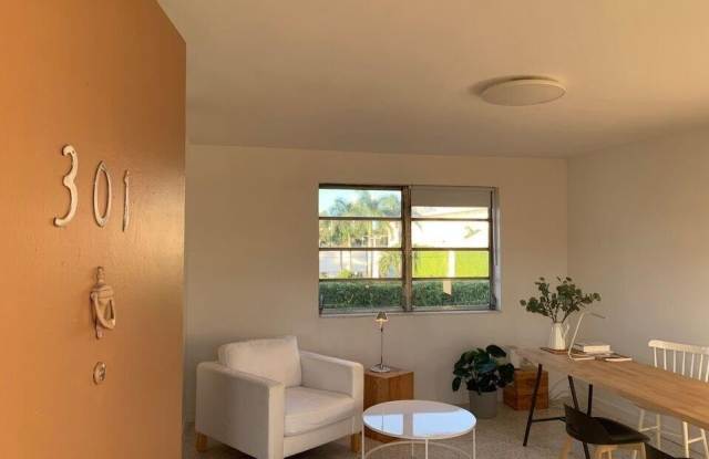 649 SW 9th Street photos photos