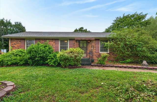 2 Bedroom Dog Friendly Home For Rent With Large Bonus Room! photos photos 2 Bedroom Dog Friendly Home For Rent With Large Bonus Room! photos photos