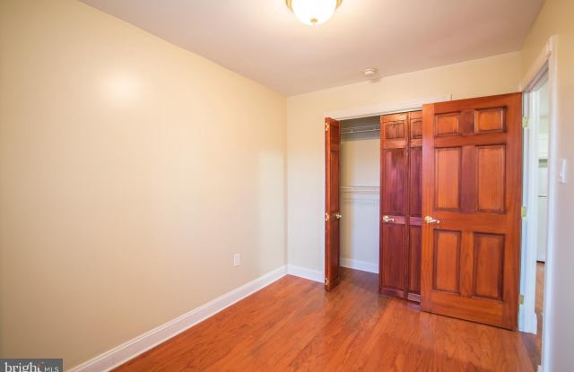 1124 E PASSYUNK Avenue Gallery 4