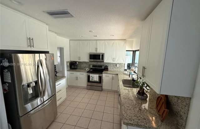 308 NW 19th Street 0, Homestead, FL 33030 photos photos
