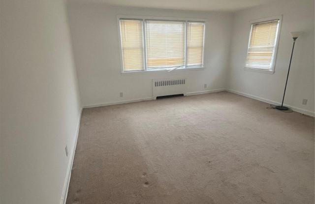 316 N Corona Avenue photos photos