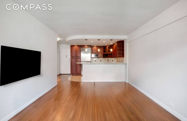 88 Bleecker Street Gallery 2