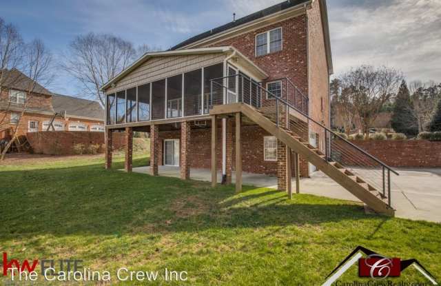228 Inverness Dr Gallery 4