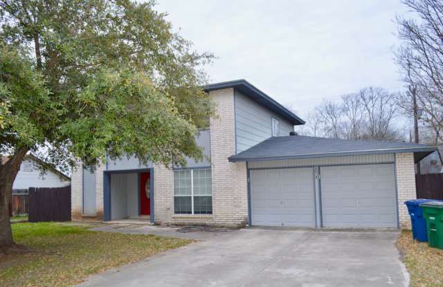 Beautiful 3 bed 2 bath home in a quiet neighborhood off 410 and Culebra photos photos