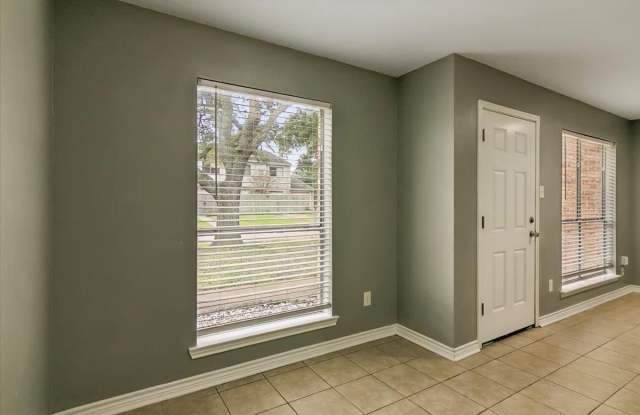 8540 Glen Meadow Gallery 2