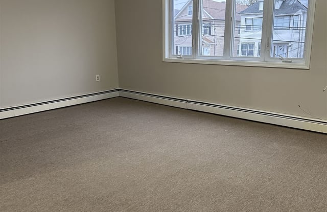 828 Pennington Street - 828 Pennington Street, Elizabeth, NJ 07202