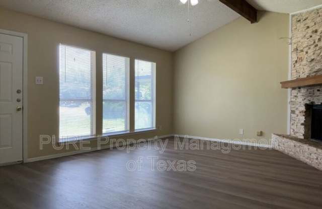 604 Country Aire Dr Gallery 4
