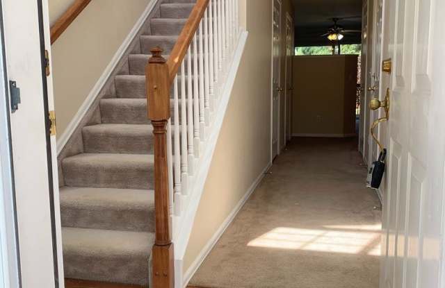 1708 Victorian Point Gallery 2
