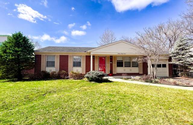 1647 Rockhurst Ln photos photos