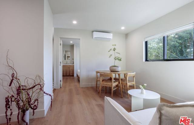 859 N Mansfield Ave unit: 6902-A photos photos