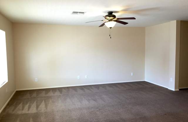 21827 W Cocopah Street Gallery 3