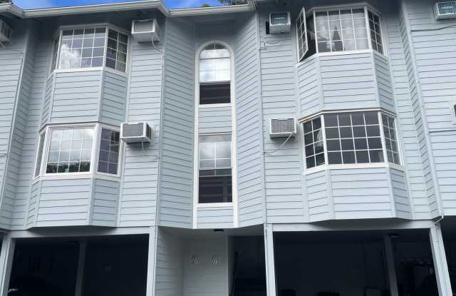 Healani Gardens-2 bed, 2 bath, 2 parking! - 44-108 Ikeanani Drive, Kaneohe, HI 96744