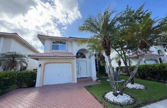 628 Turtle Run - 628 Turtle Run, Weston, FL 33326