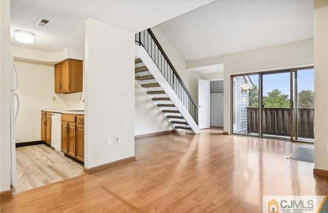 1607 Aspen Drive - 1607 Aspen Drive, Princeton Meadows, NJ 08536