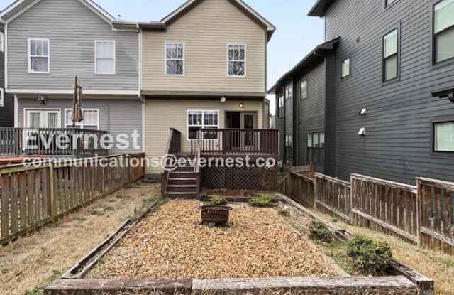 1306 Pillow Street photos photos