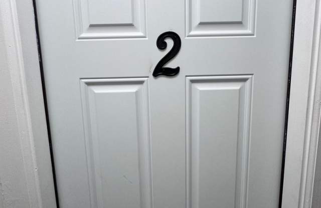408 New Grove Unit 2 photos photos
