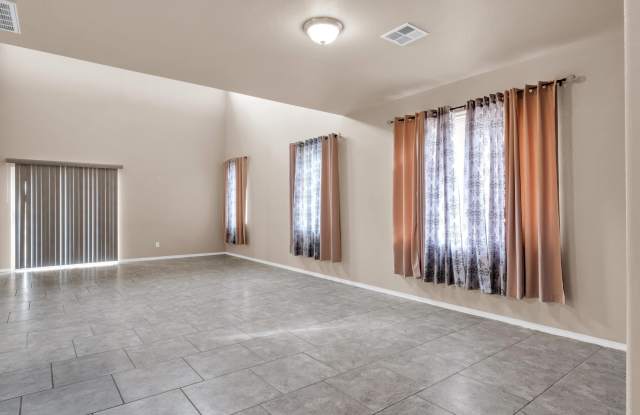 12400 CHAMBERLAIN Drive Gallery 4