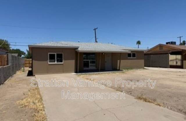 2812 W Montecito Ave photos photos