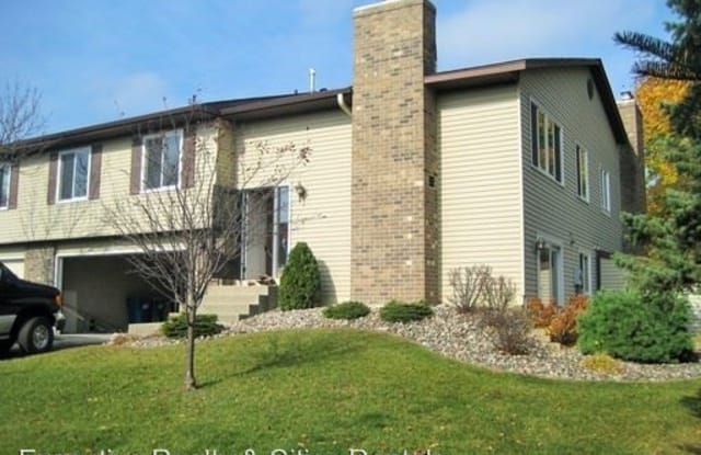 10366 Balsam Ln - 10366 Balsam Lane, Eden Prairie, MN 55347