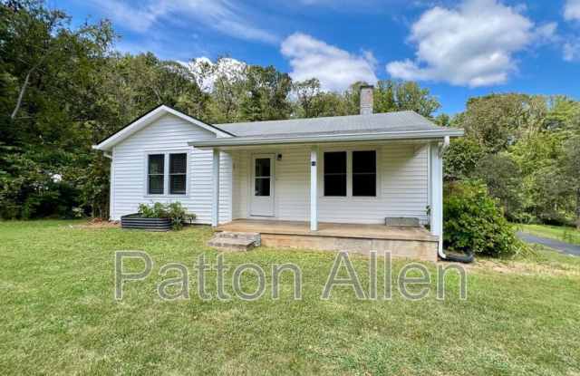 11 Bassett Rd photos photos