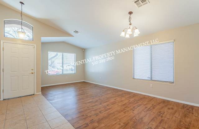 8356 S Otis Dr -16 Gallery 4
