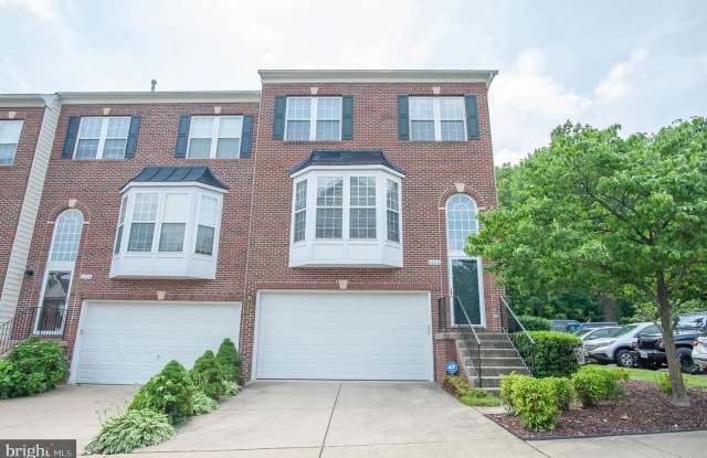 6464 SUTCLIFFE DR - 6464 Sutcliffe Drive, Kingstowne, VA 22315