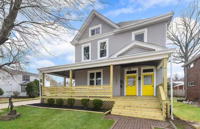 1234 Ridge Ave photos photos