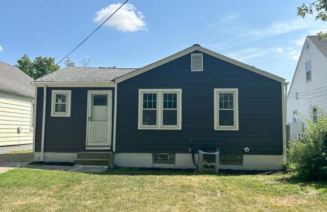 Bellaire - Puritas Area - 3 Bedrooms - 1 Bath - Single Family Home Gallery 4