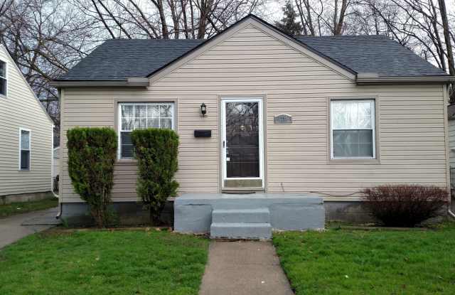 North Ferndale 2 bed 1 bath ranch - 1738 Browning Street, Ferndale, MI 48220