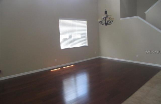 512 LEGACY PARK DRIVE Gallery 4