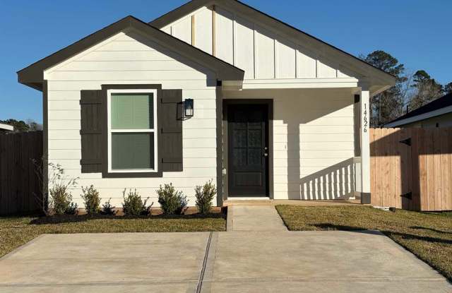 14626 New Vlg Dr - 14626 New Village Drive, Montgomery County, TX 77378