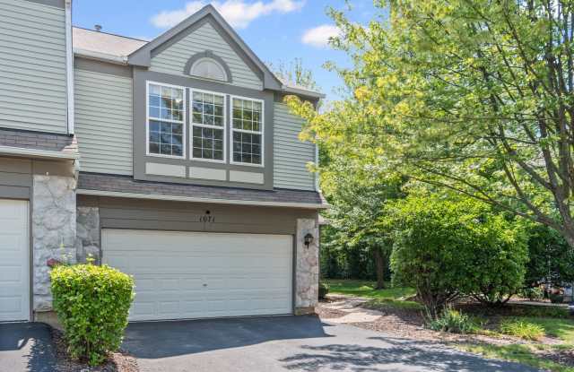 1071 Stamford Court photos photos