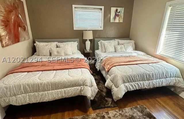 1275 NW 50th St photos photos