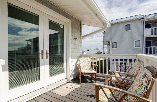 (C323) 105 Tennessee Avenue Unit #402, Carolina Beach, NC 28428 Gallery 4