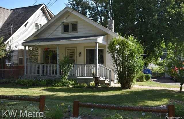 4195 SOLVAY Drive - 4195 Solvay Drive, Waterford, MI 48329