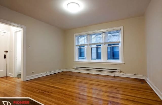 4224 N Clark St 1 - 4224 North Clark Street, Chicago, IL 60613
