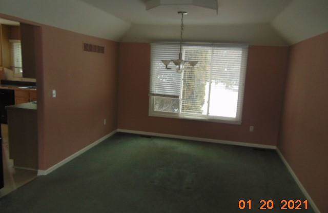 20828 VERANDA Drive Gallery 4