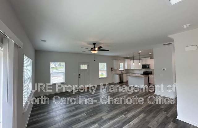 2649 Hemphill St photos photos