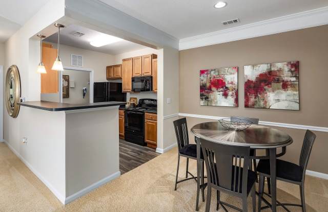 Abberly Woods Apartment Homes Gallery 3