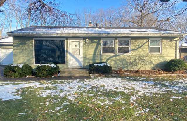 3 Bedroom Home in Merrillville, IN - 46 East 66th Place, Merrillville, IN 46410