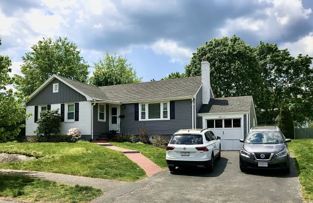 81 Gerald Road - 81 Gerald Road, Milton, MA 02186