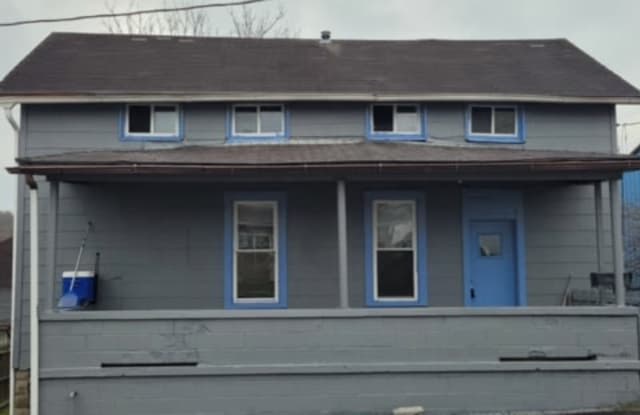 918 Chamberlain Avenue - 918 Chamberlain Avenue, Fairmont, WV 26554