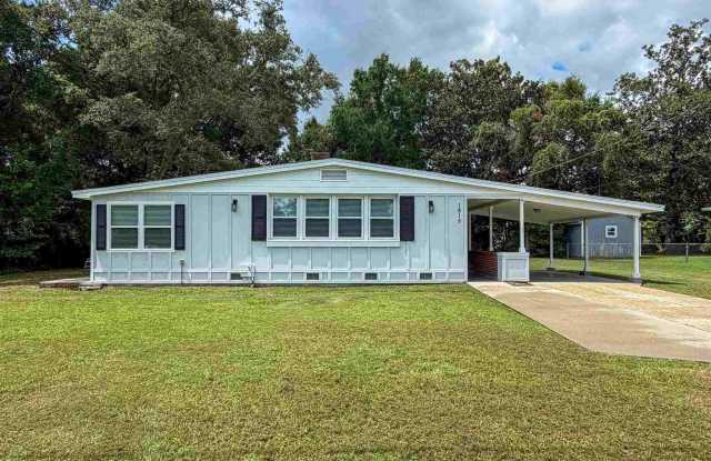 1815 Hallmark Dr photos photos