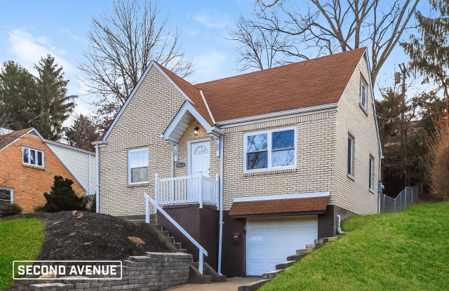 3563 Middleboro Rd - 3563 Middleboro Road, Castle Shannon, PA 15234
