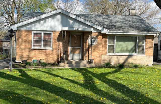 647 N May Street photos photos