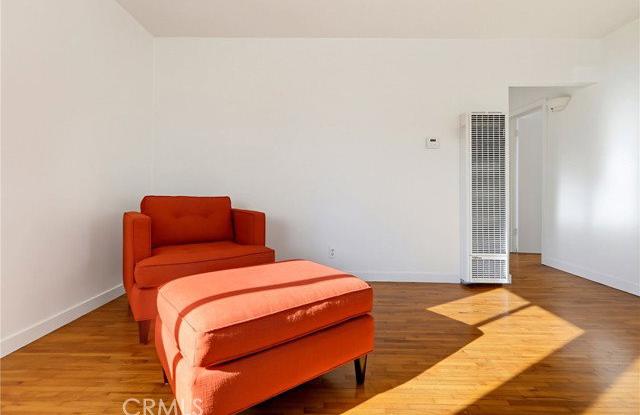 1027 Avenue C Gallery 2