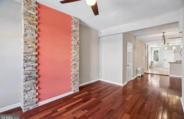 2018 MIFFLIN STREET Gallery 3