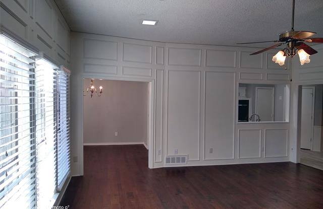 2925 Mollimar Drive Gallery 3