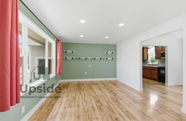 8719 East Valleyway Avenue Gallery 3