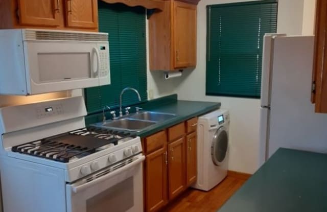 22295 north dr Gallery 2